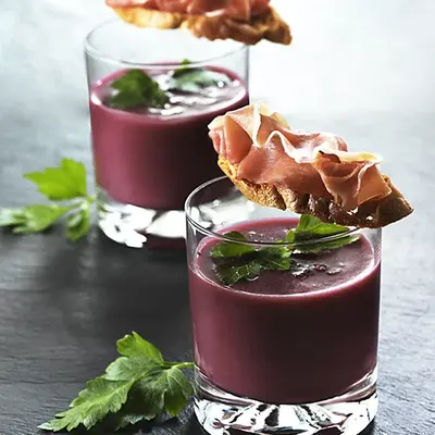soupeFroideBetteraveCrostiniJambonSerrano