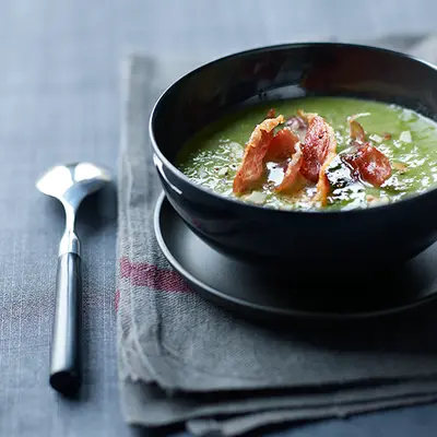 veloutePetitsPoisAmandesChipsJambonSerrano