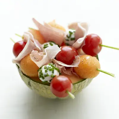 brochettesAperitivesMelonJamboncruAoste