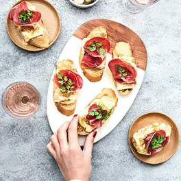 Bruschettas à la coppa Aoste et au reblochon